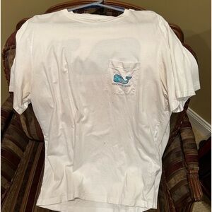 Vineyard Vines T-Shirt , Long Sleeve, and Collar Neck.